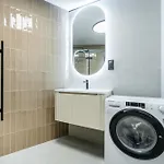 Rentero Modern Spacious In