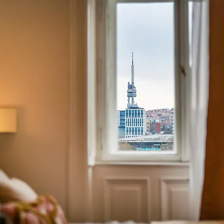 Rentero Modern Spacious In Apartament Praga
