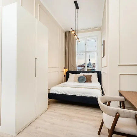 Rentero Modern Spacious In Apartament