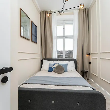 Apartament Rentero Modern Spacious In *
