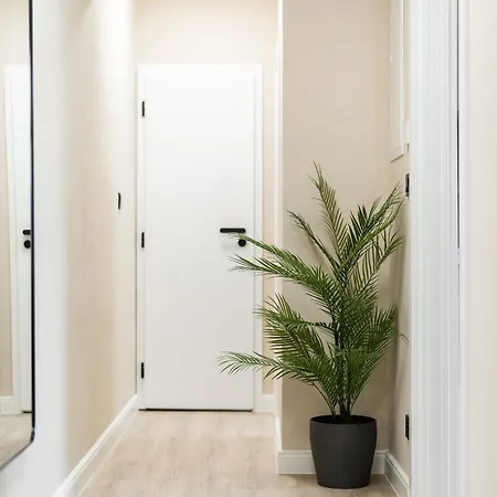 Apartament Rentero Modern Spacious In