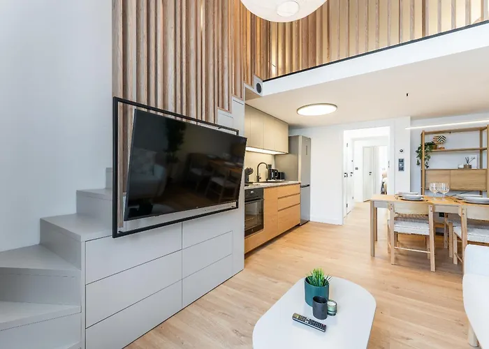 Rentero Modern Spacious In